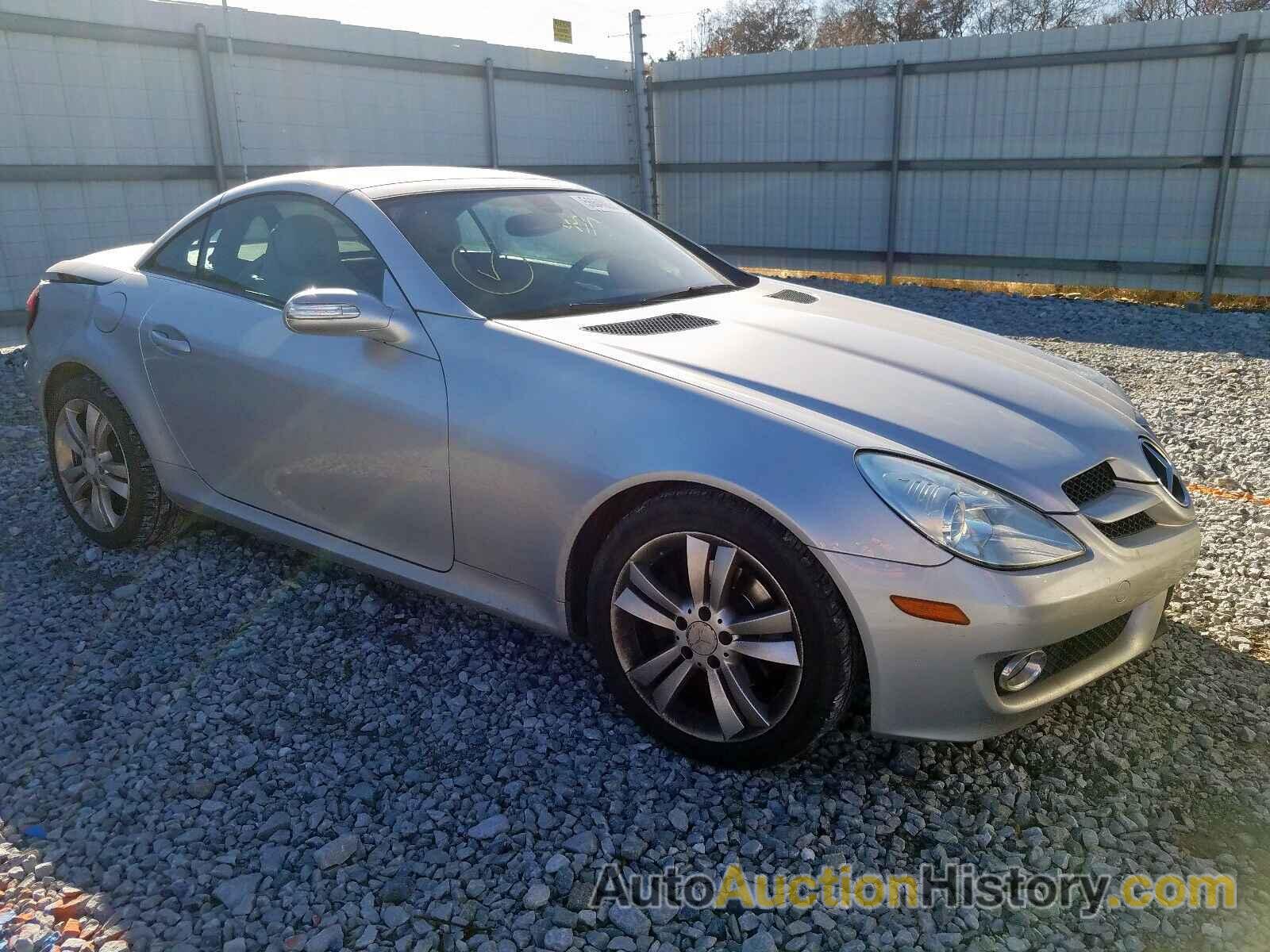 2010 MERCEDES-BENZ SLK 300 300, WDBWK5EA5AF230634