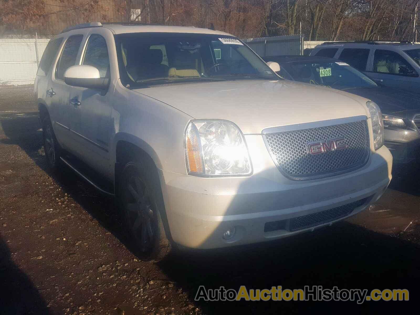 2011 GMC YUKON DENA DENALI, 1GKS2EEF1BR190438