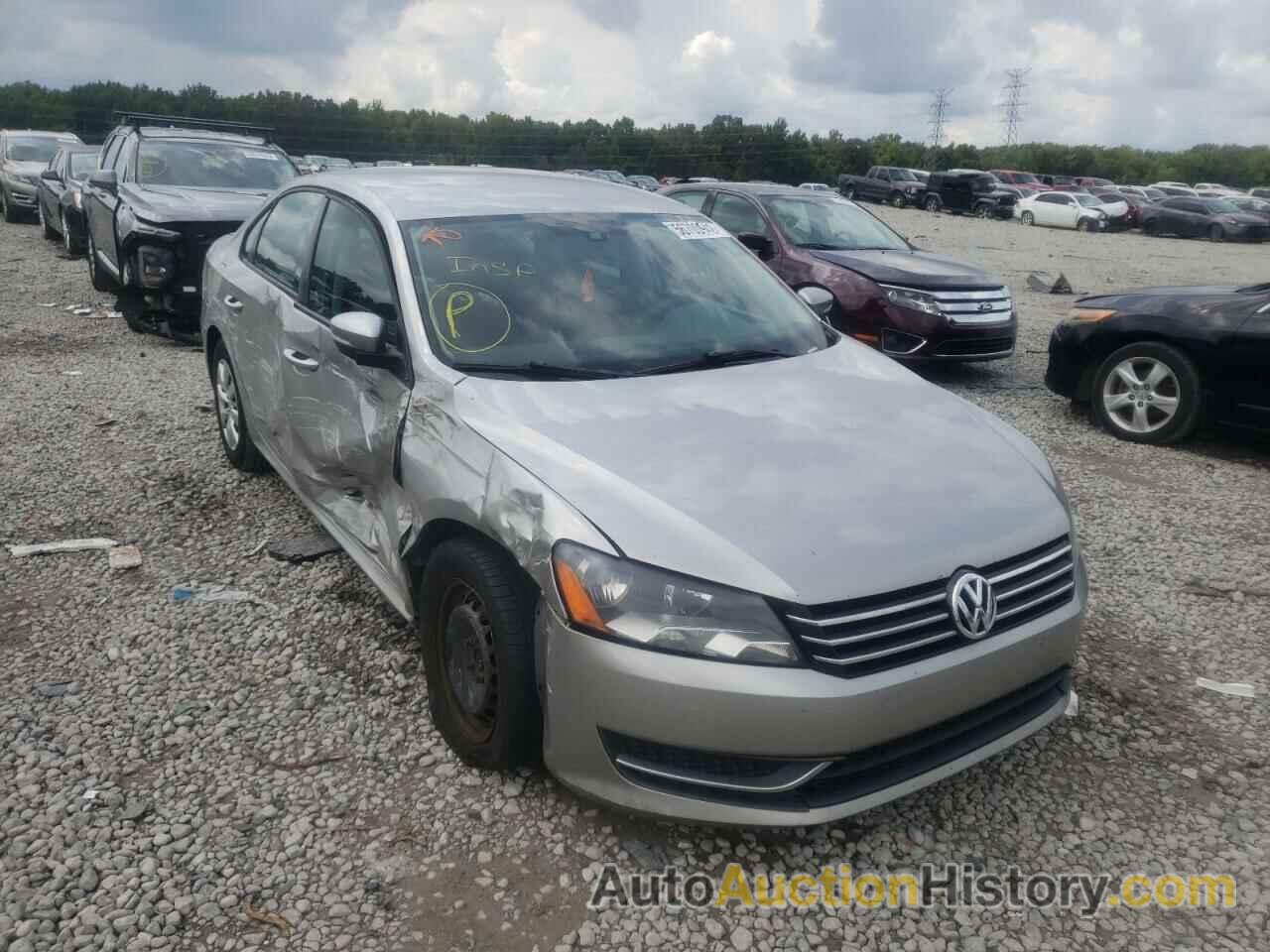 2013 VOLKSWAGEN PASSAT S, 1VWAP7A36DC053319