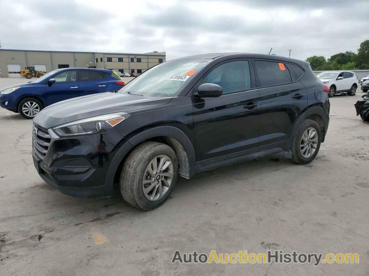 2017 HYUNDAI TUCSON SE, KM8J23A48HU470083