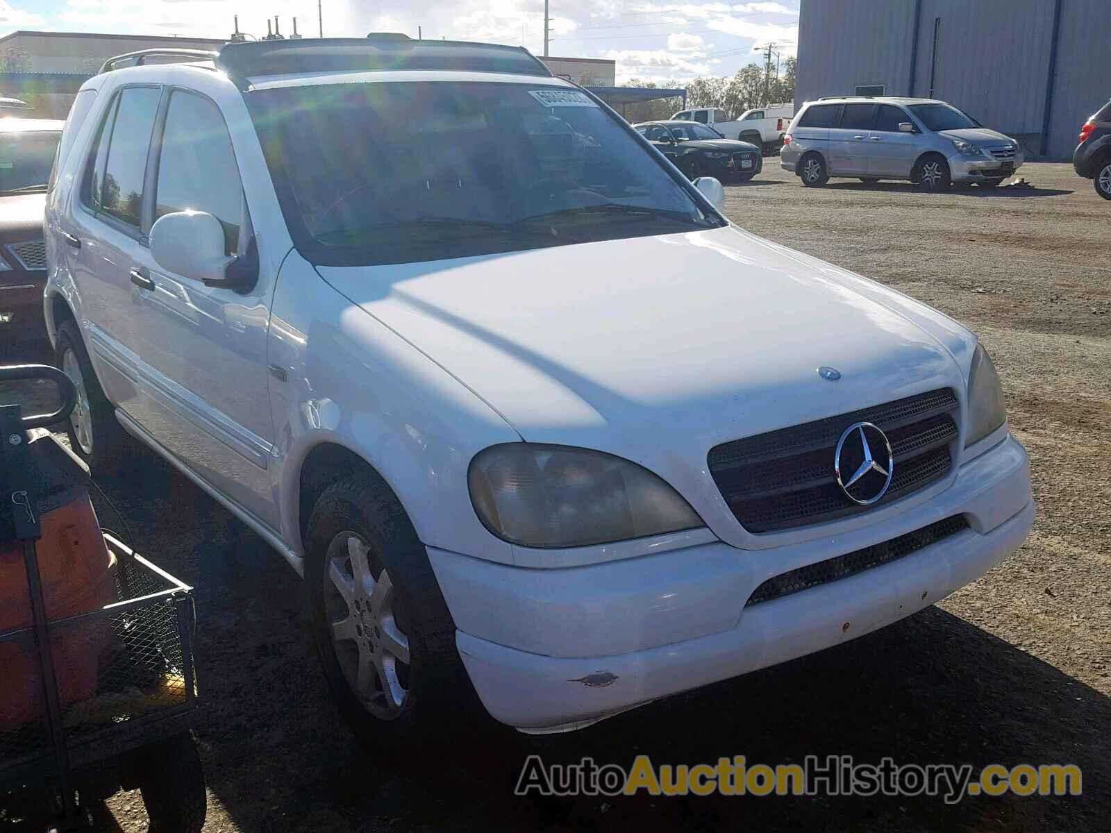 2001 MERCEDES-BENZ ML 430, 4JGAB72E91A239490