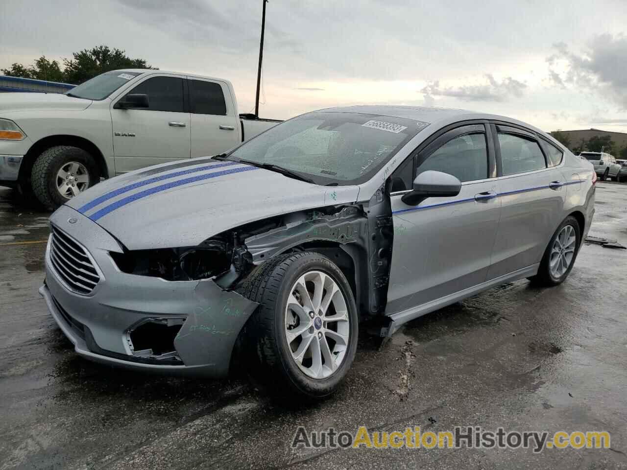 2020 FORD FUSION SE, 3FA6P0HD4LR136428