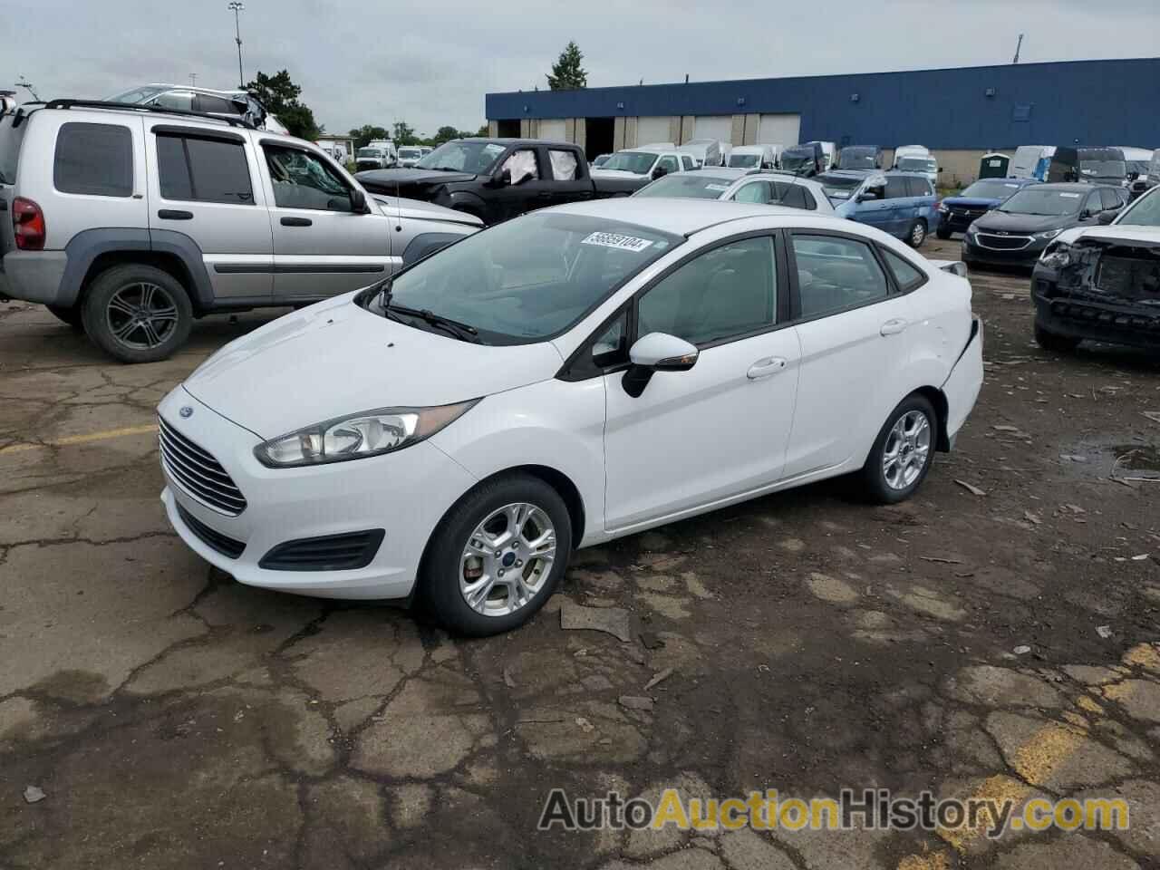 FORD FIESTA SE, 3FADP4BJ0FM158263