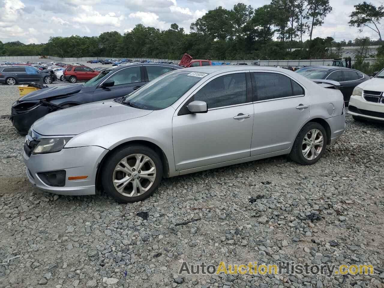 FORD FUSION SE, 3FAHP0HA4CR225107