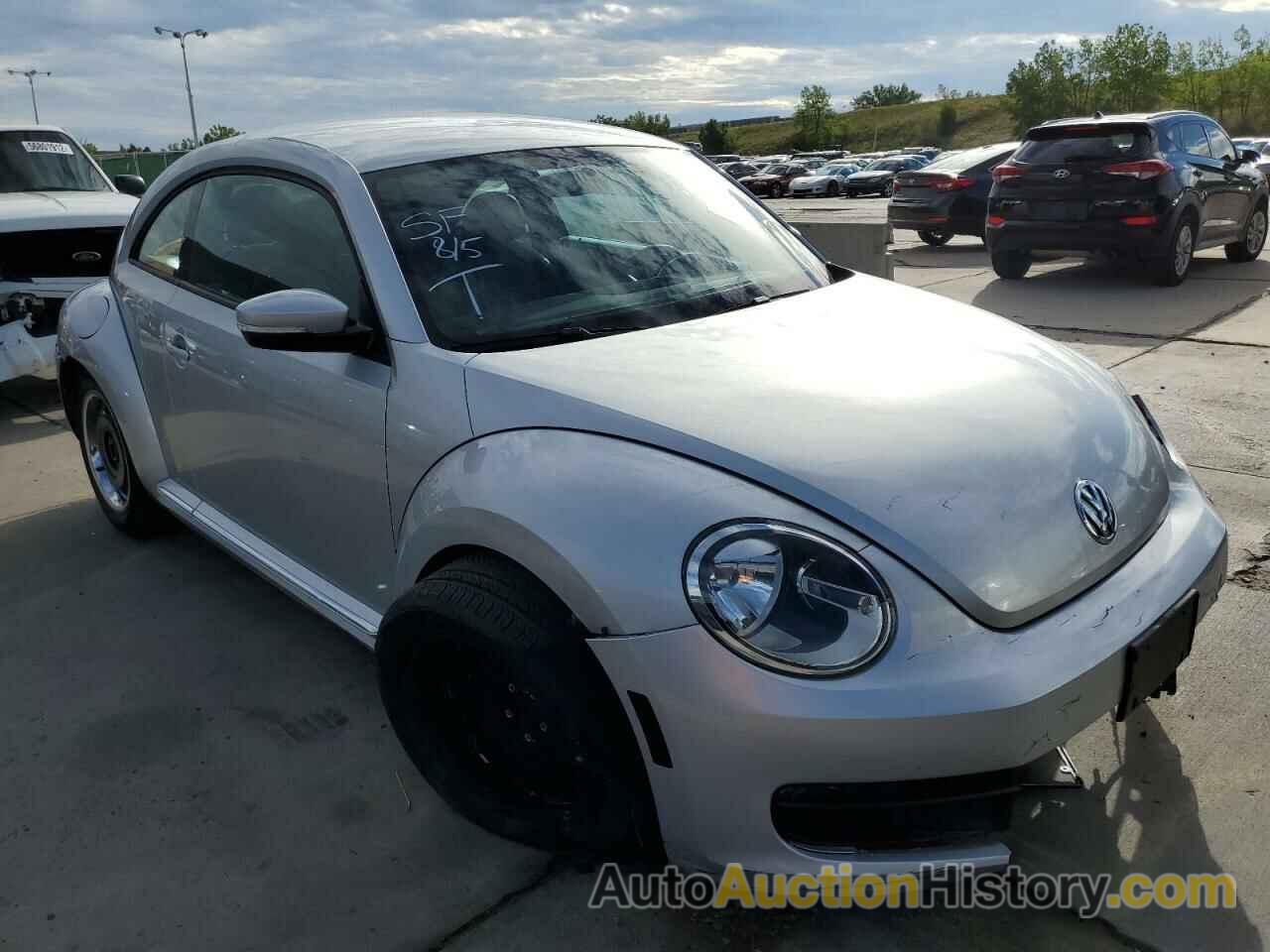 2012 VOLKSWAGEN BEETLE, 3VWJP7AT7CM618710