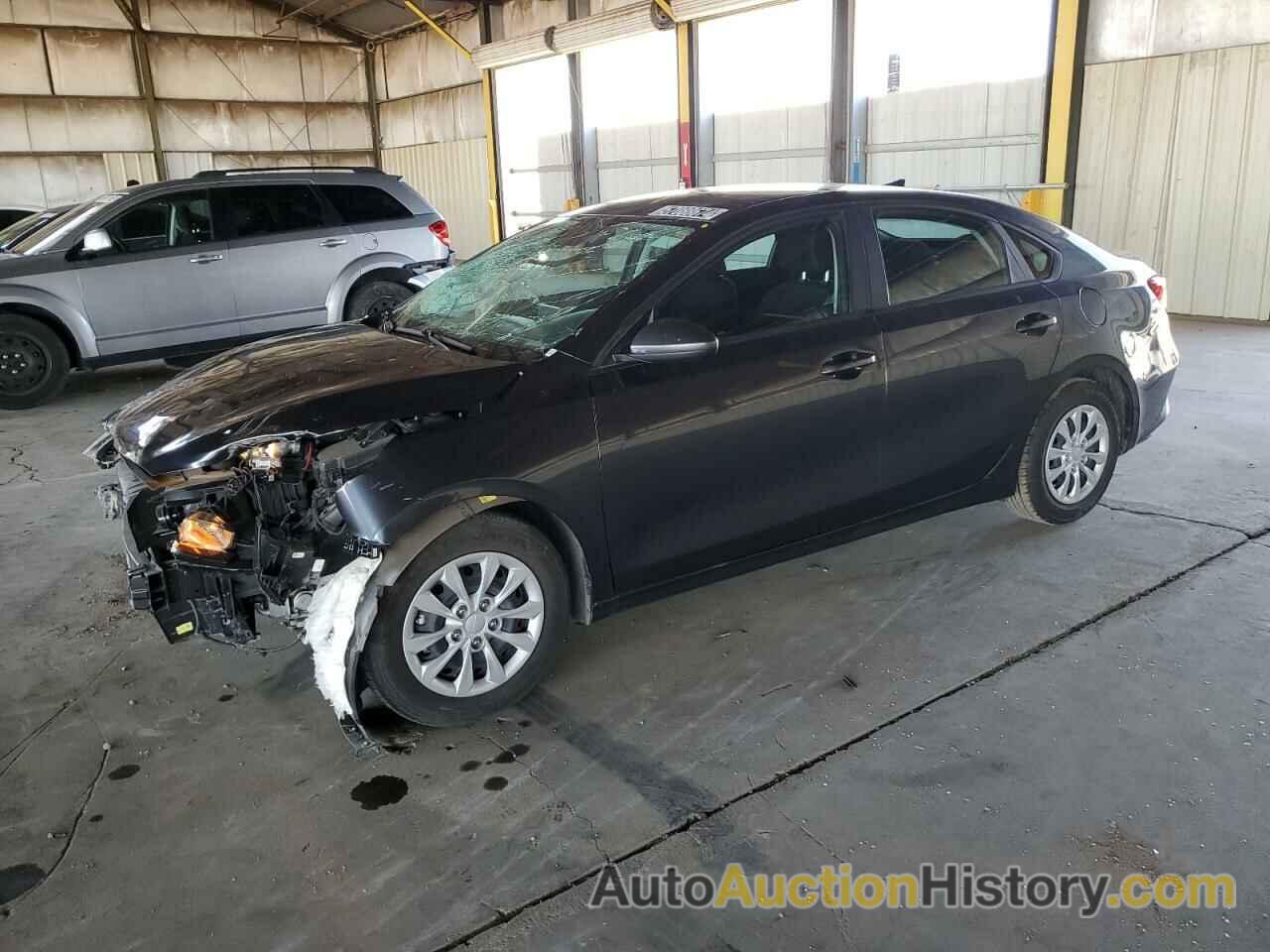 KIA FORTE LX, 3KPF24AD5PE565309