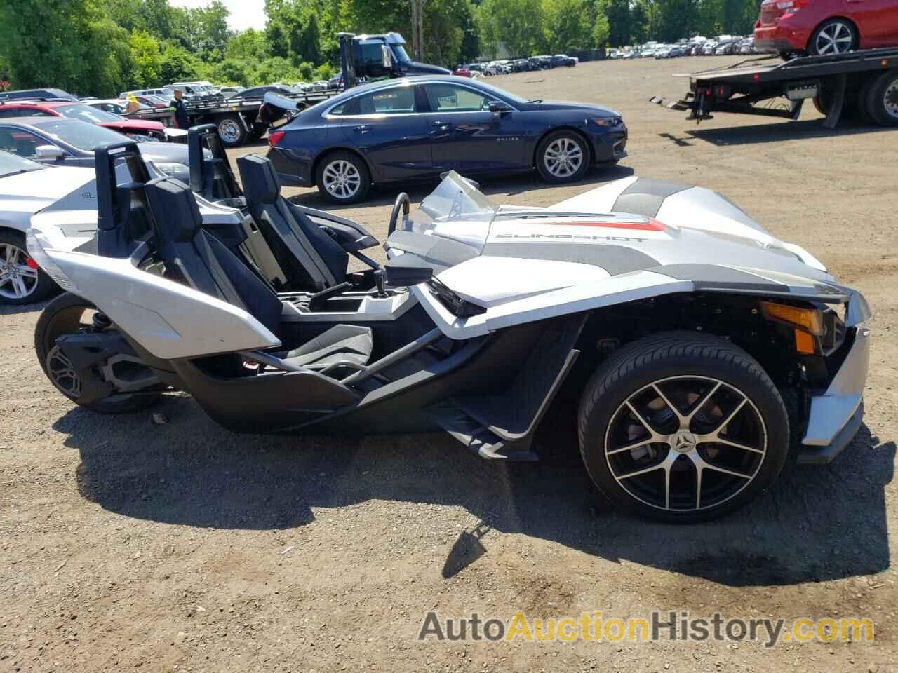 POLARIS SLINGSHOT SL, 57XAAPFA5G7113557