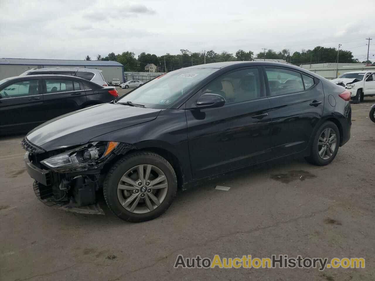 HYUNDAI ELANTRA SE, 5NPD84LF2HH016409