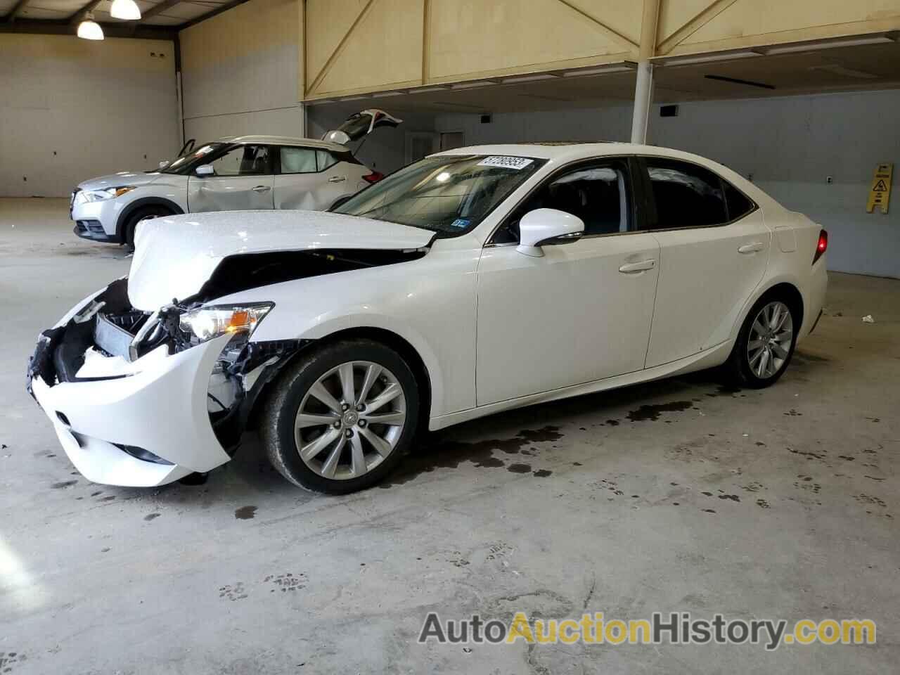 2016 LEXUS IS 200T, JTHBA1D25G5026323