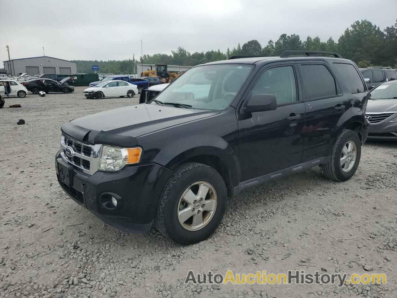 FORD ESCAPE XLT, 1FMCU0D78CKA20591