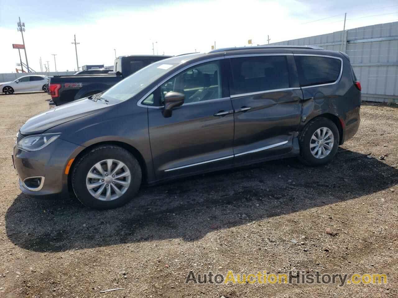 CHRYSLER PACIFICA TOURING L, 2C4RC1BG5JR110600