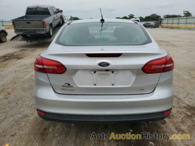 FORD FOCUS SE, 1FADP3F23JL319387