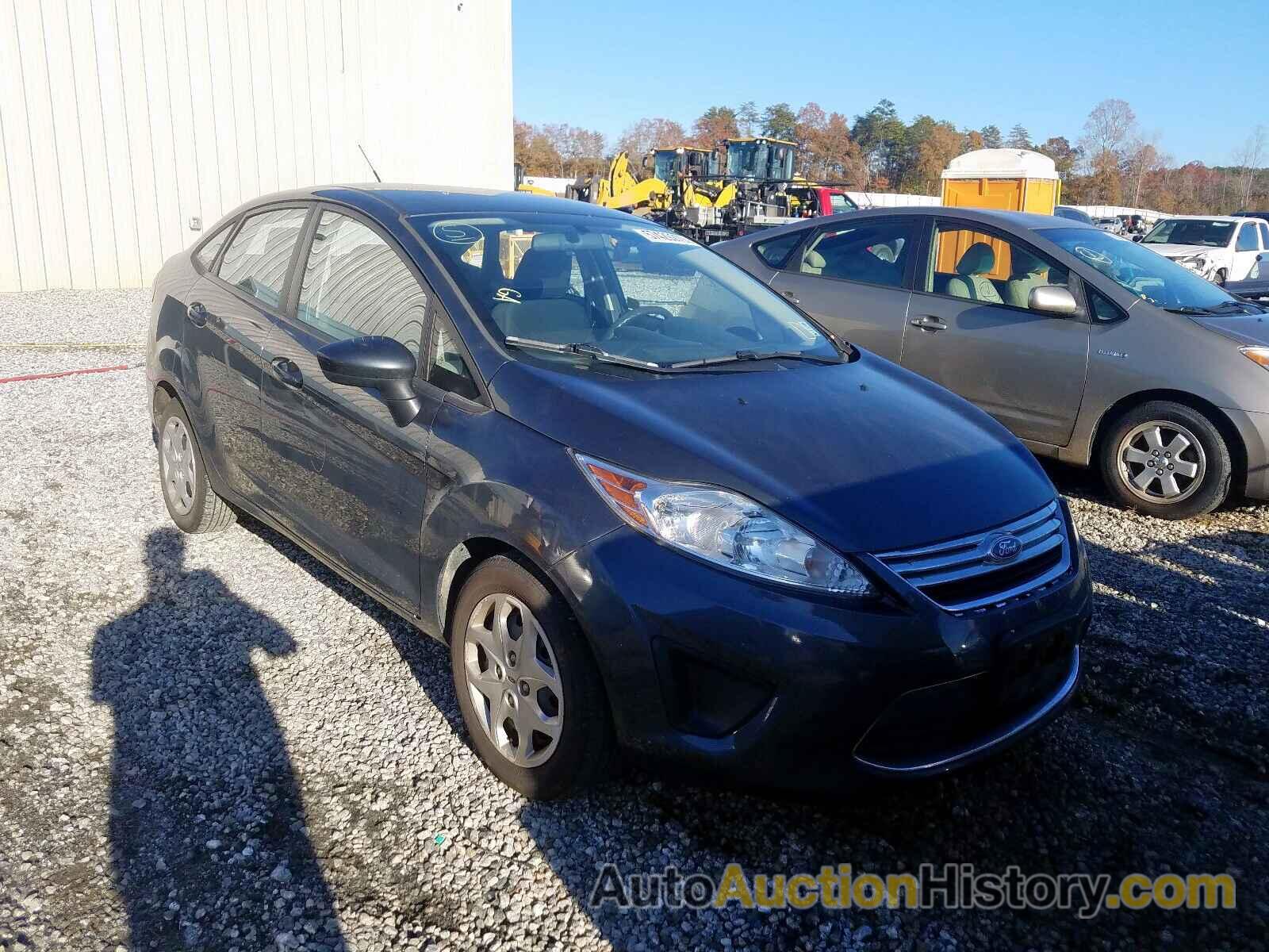 2011 FORD FIESTA SE SE, 3FADP4BJ3BM173172