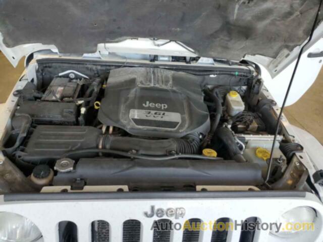 JEEP WRANGLER SAHARA, 1C4BJWEG2CL113479