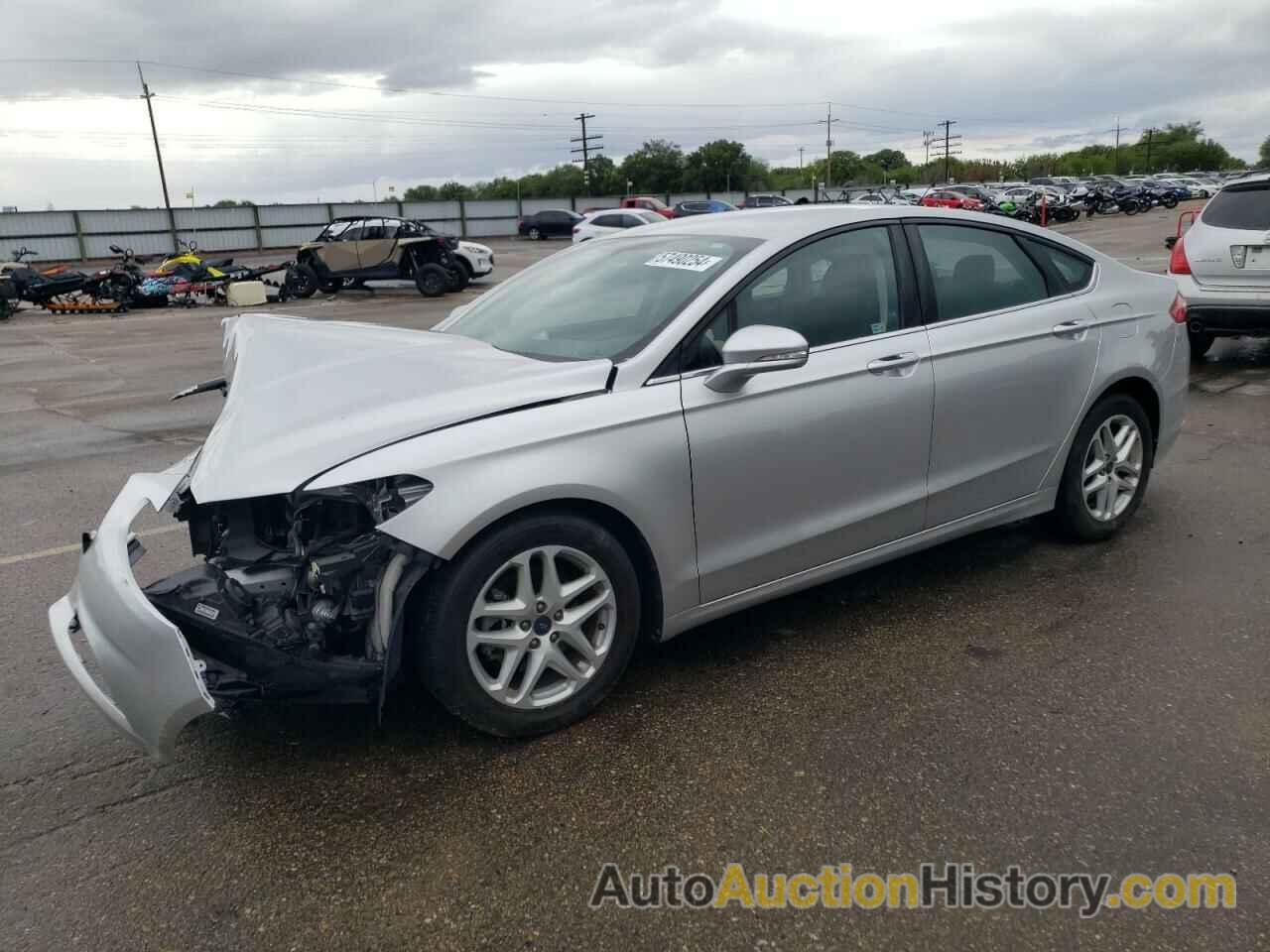 FORD FUSION SE, 3FA6P0H77ER316175