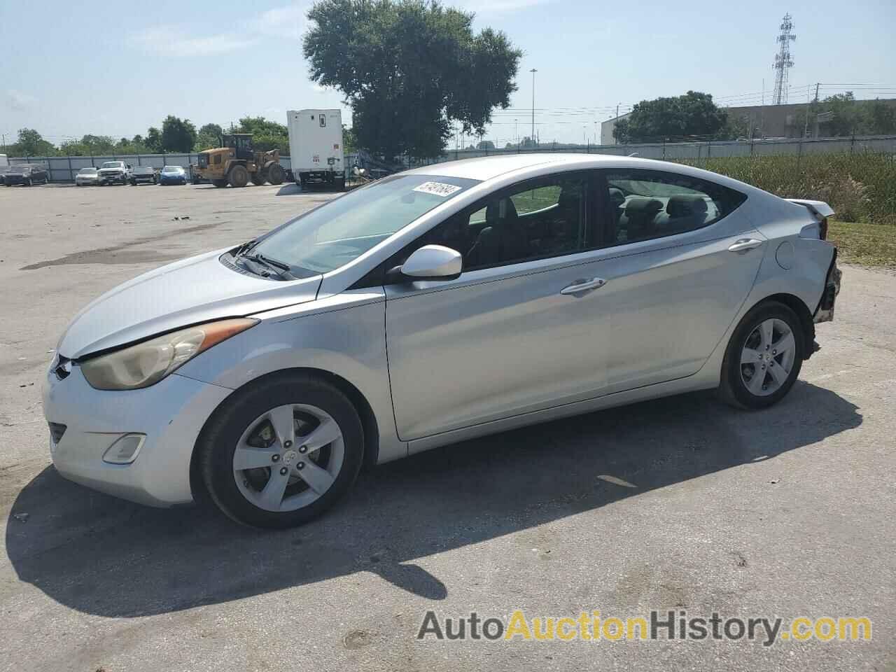 HYUNDAI ELANTRA GLS, KMHDH4AE5DU674134