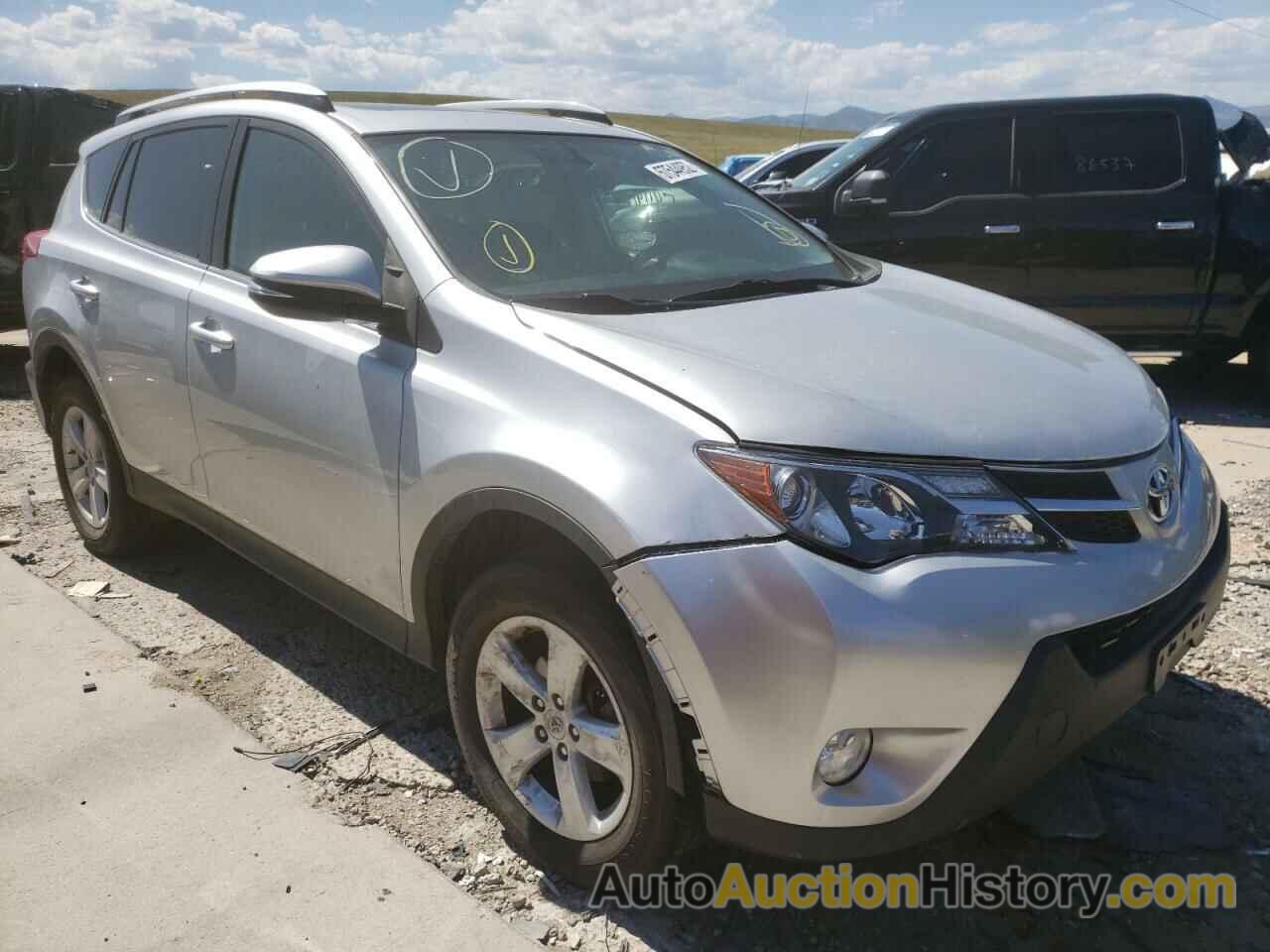 2013 TOYOTA RAV4 XLE, JTMRFREV2DD008954