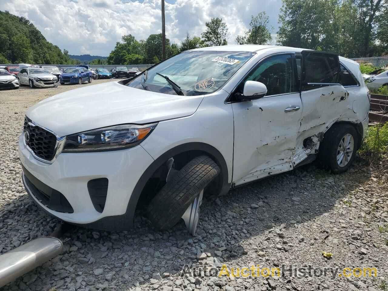 2019 KIA SORENTO LX, 5XYPG4A5XKG558415