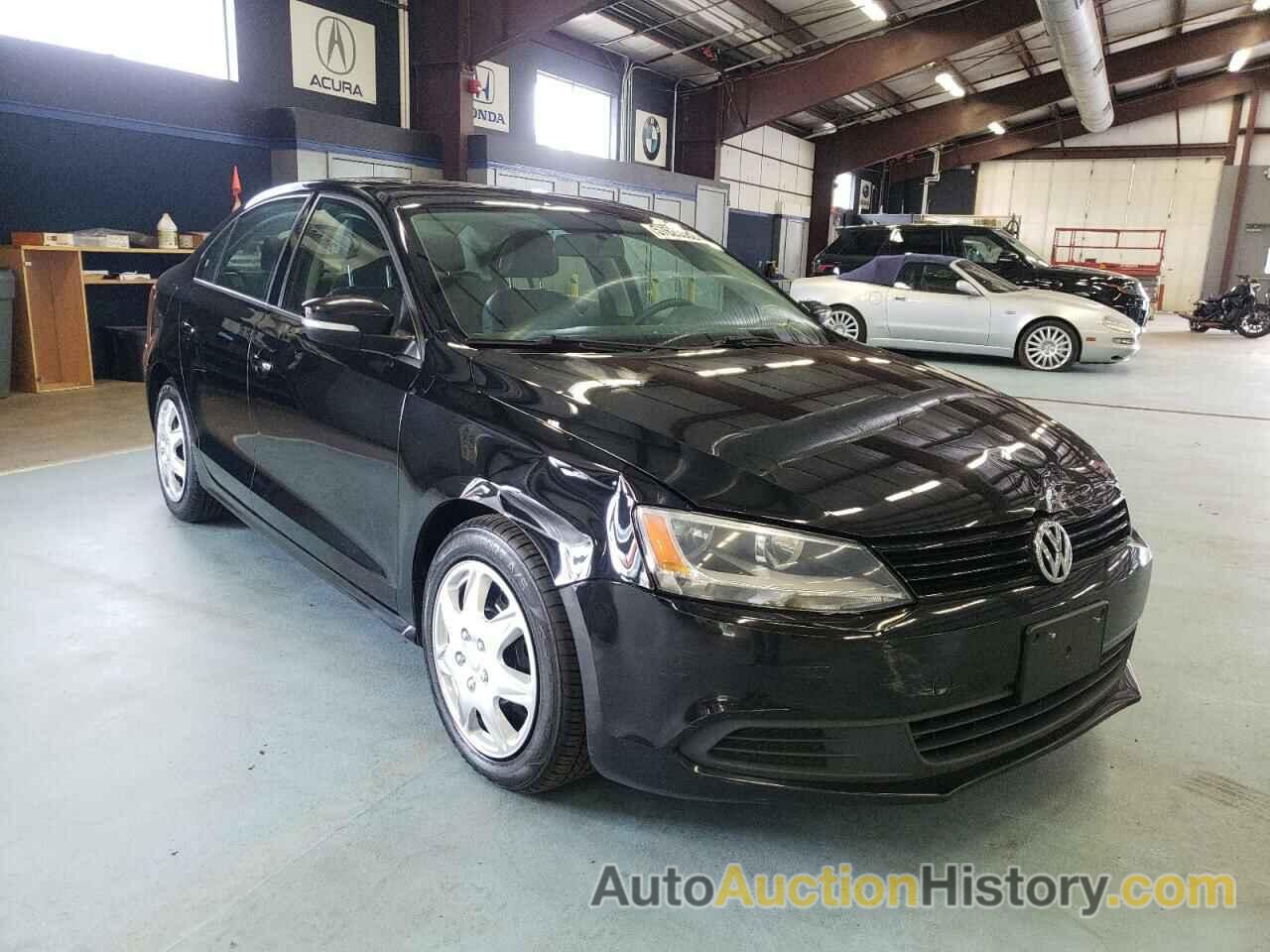 2014 VOLKSWAGEN JETTA SE, 3VWD17AJ7EM299616