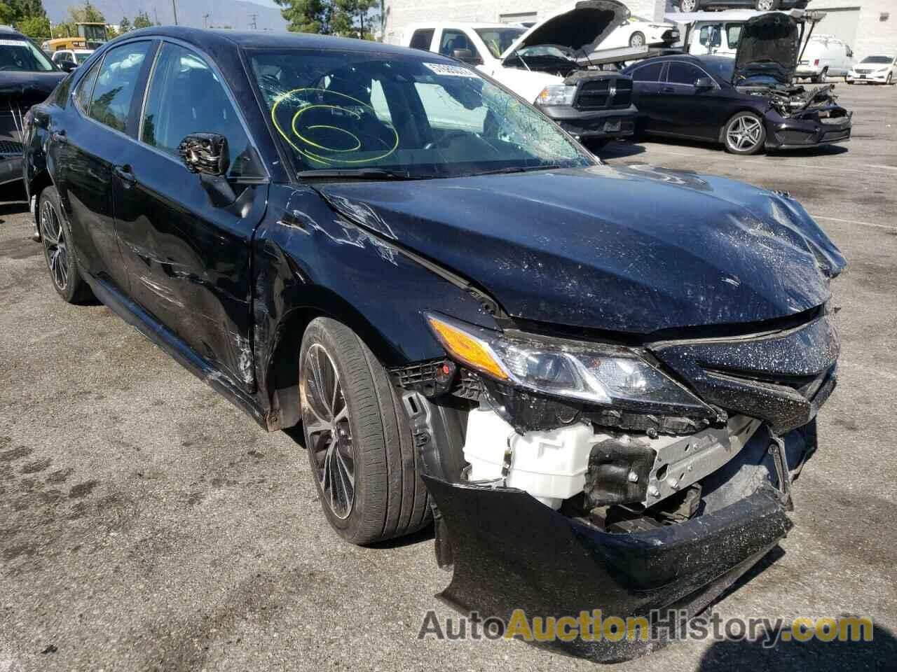 2020 TOYOTA CAMRY SE, 4T1G11AK4LU972582