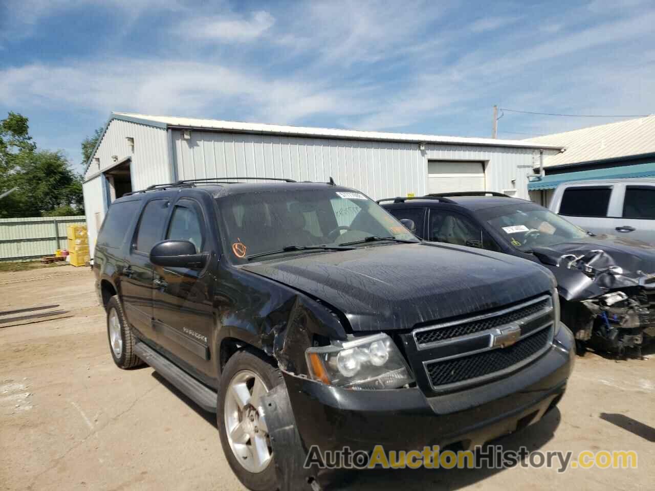 2011 CHEVROLET SUBURBAN K1500 LT, 1GNSKJE31BR144965