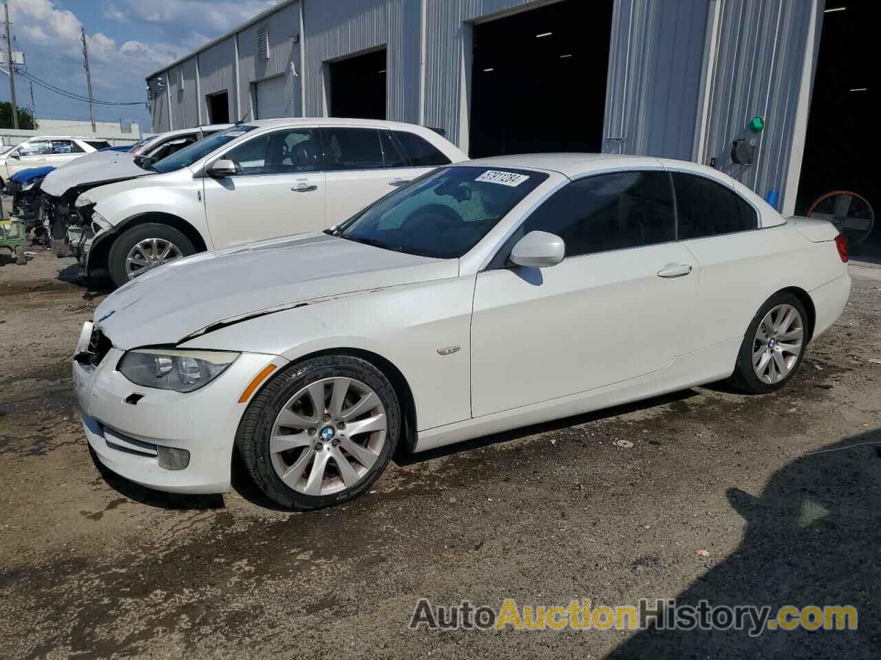 BMW 3 SERIES I, WBADW3C59DJ527167