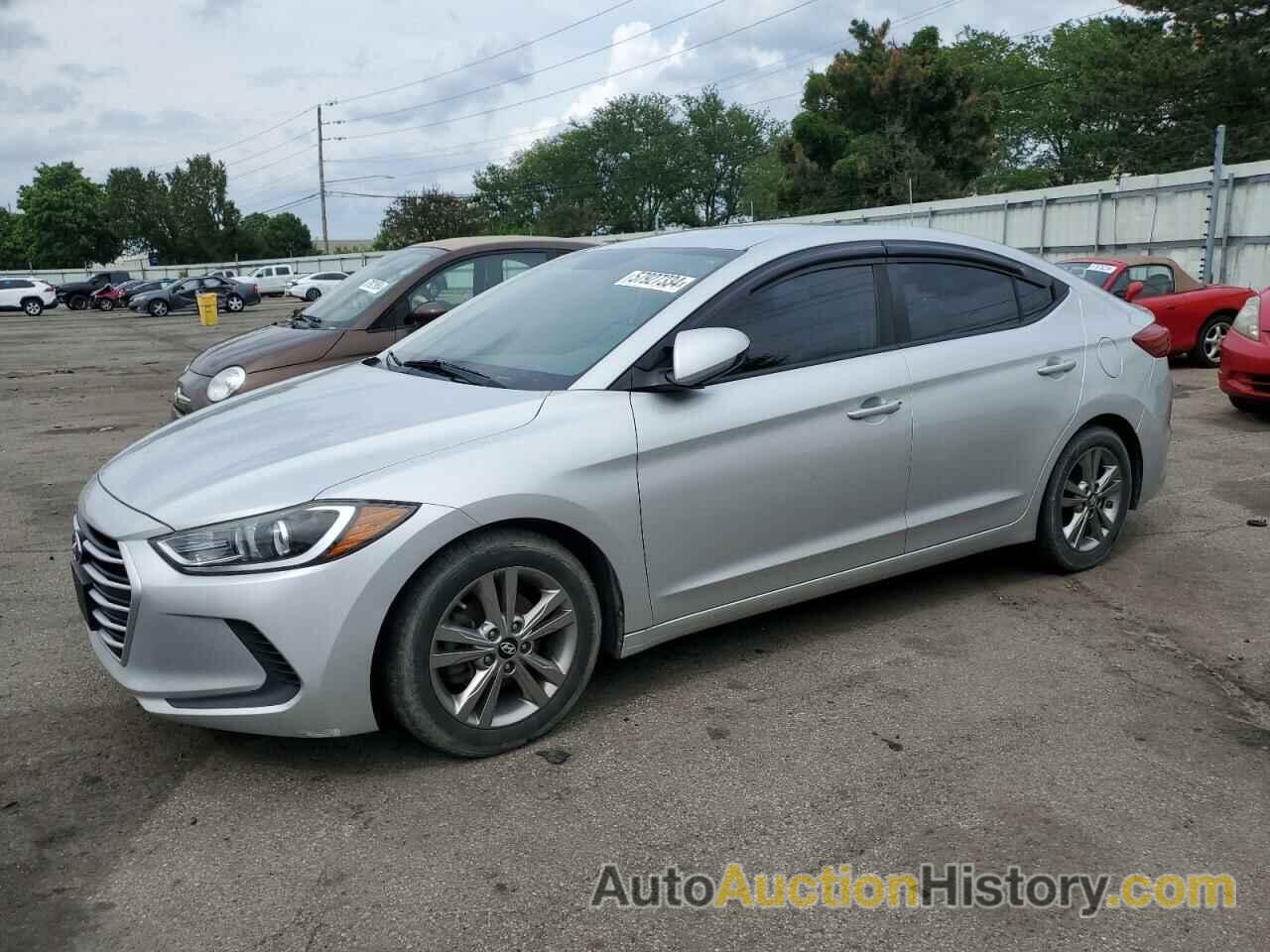 HYUNDAI ELANTRA SE, 5NPD84LF4HH027377