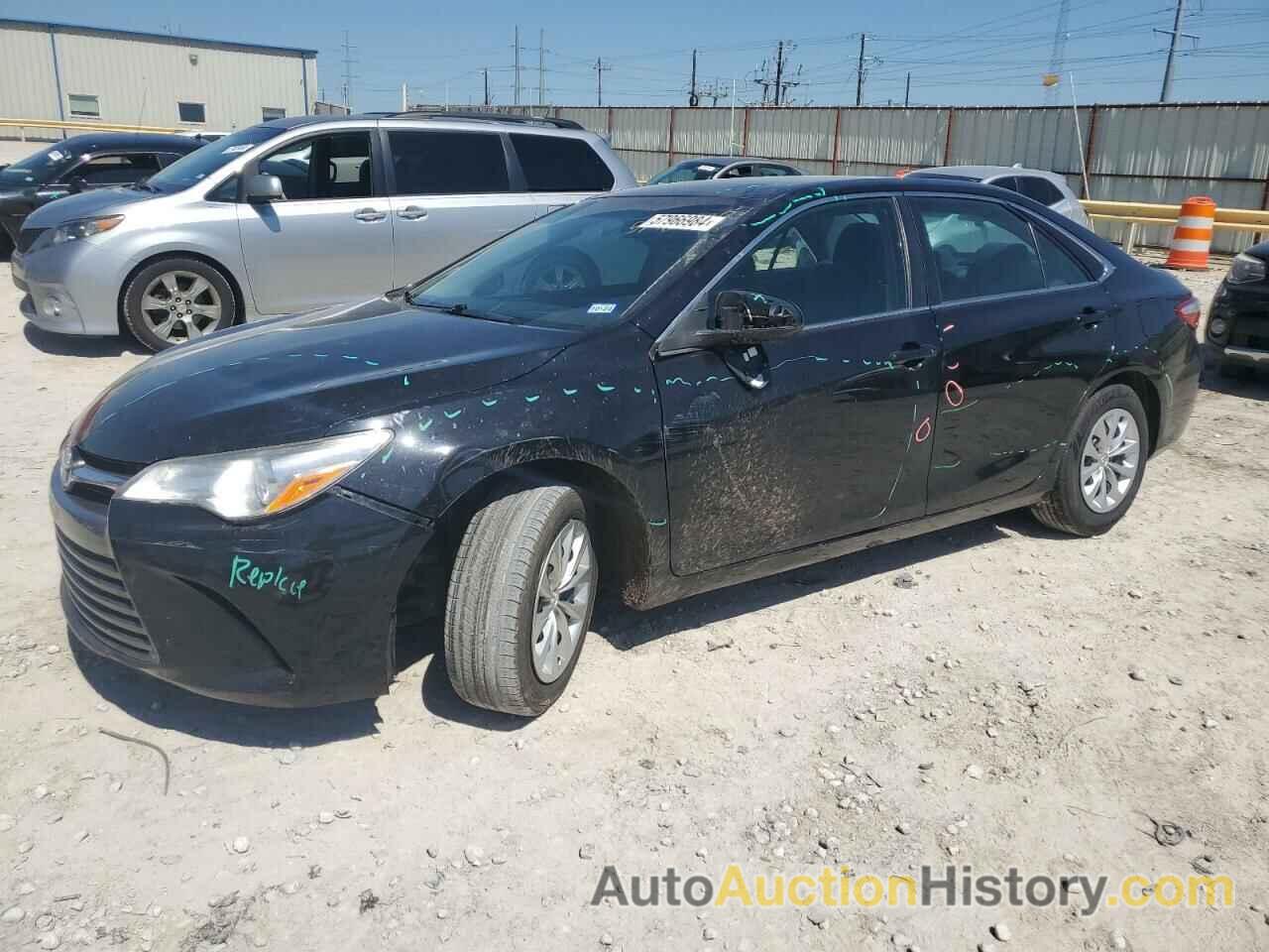 TOYOTA CAMRY LE, 4T1BF1FK3HU754886