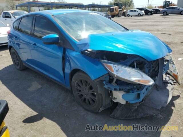 FORD FOCUS SE, 1FAHP3K26CL394529