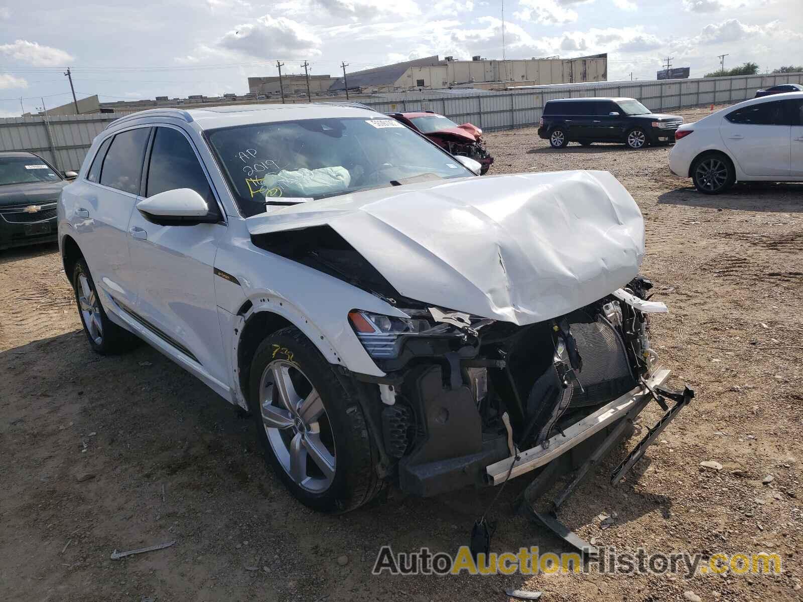 2019 AUDI E-TRON PREMIUM PLUS, WA1LAAGE7KB011659