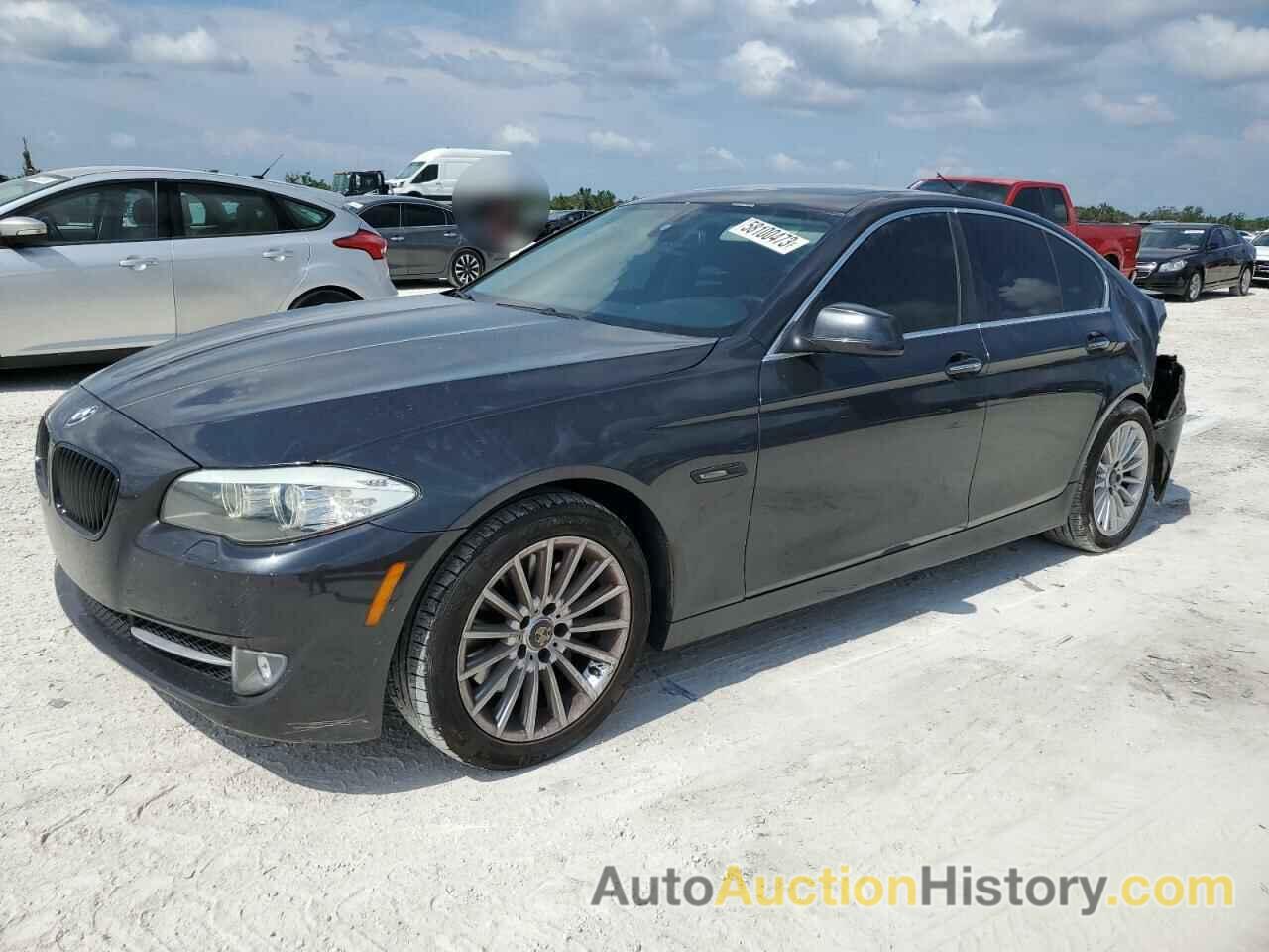 2011 BMW 5 SERIES I, WBAFR7C5XBC600720