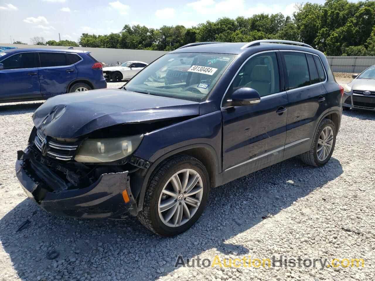 VOLKSWAGEN TIGUAN S, WVGAV7AX6FW596176