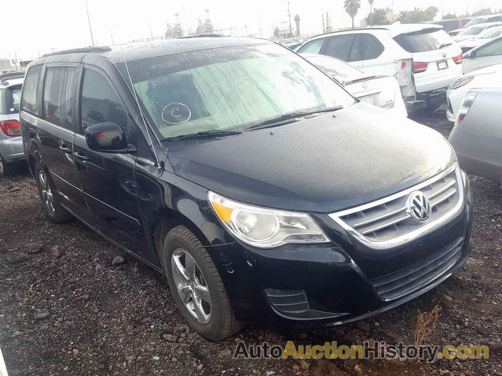 2011 VOLKSWAGEN ROUTAN SE SE, 2V4RW3DG7BR670609