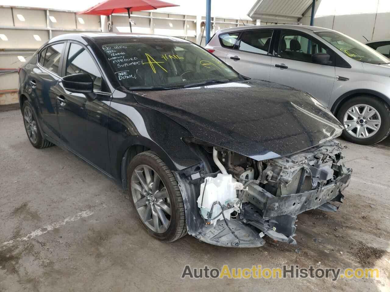 2018 MAZDA 3 TOURING, 3MZBN1V36JM232911