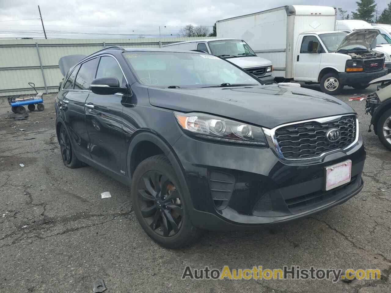 2019 KIA SORENTO LX, 5XYPGDA53KG592017