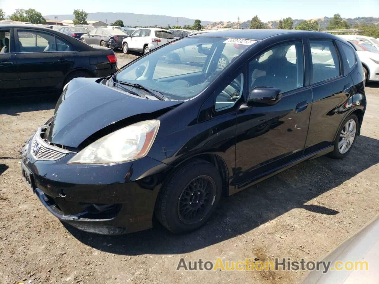 2011 HONDA FIT SPORT, JHMGE8G57BS000390