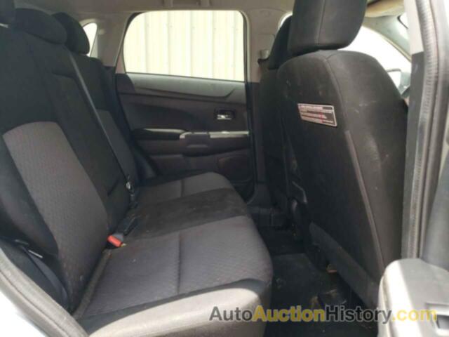 MITSUBISHI OUTLANDER ES, JA4AP3AU1JU022175