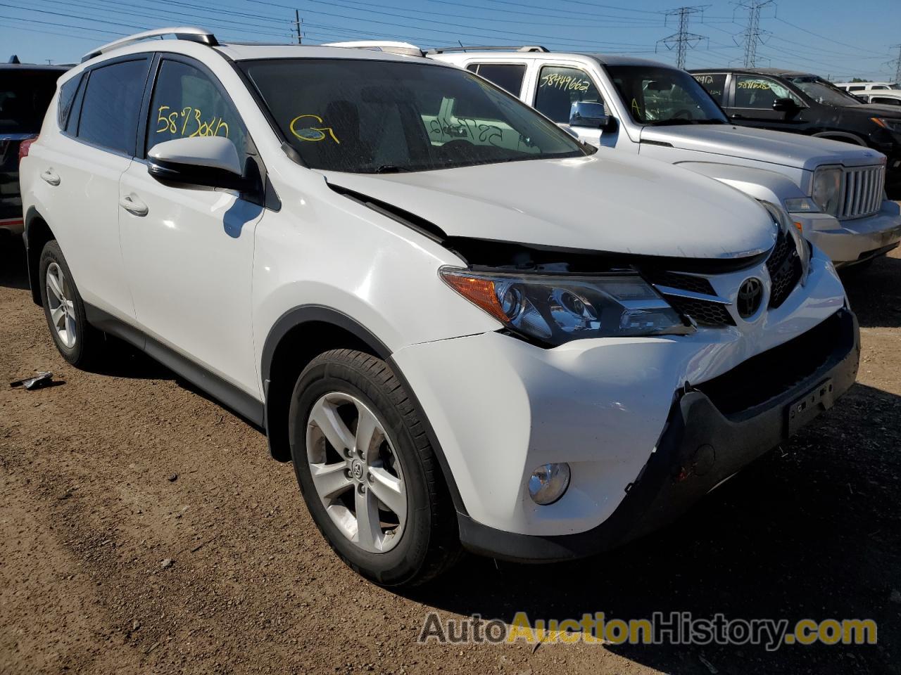 2014 TOYOTA RAV4 XLE, JTMRFREV1ED048329