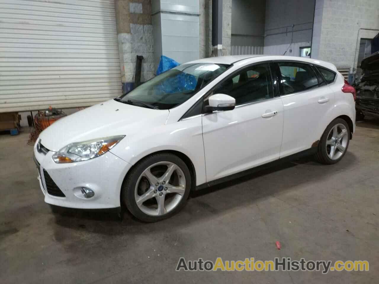 2013 FORD FOCUS TITANIUM, 1FADP3N25DL381900