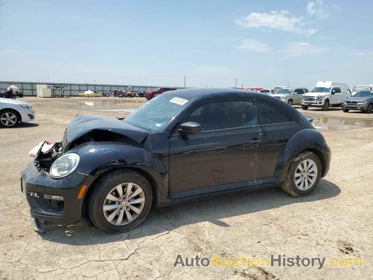 2018 VOLKSWAGEN BEETLE S, 3VWFD7AT3JM706245