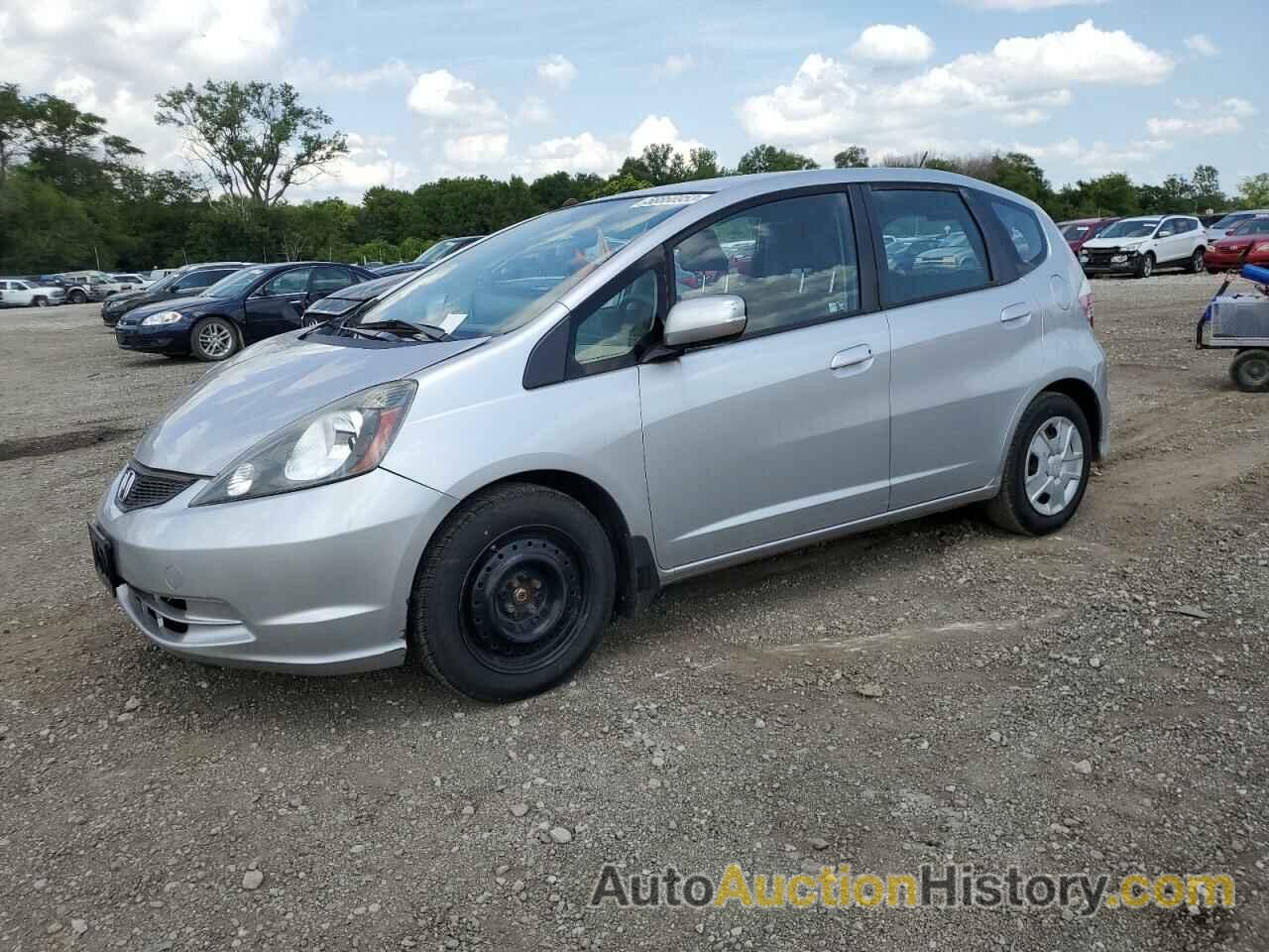 HONDA FIT, JHMGE8H39DC009571