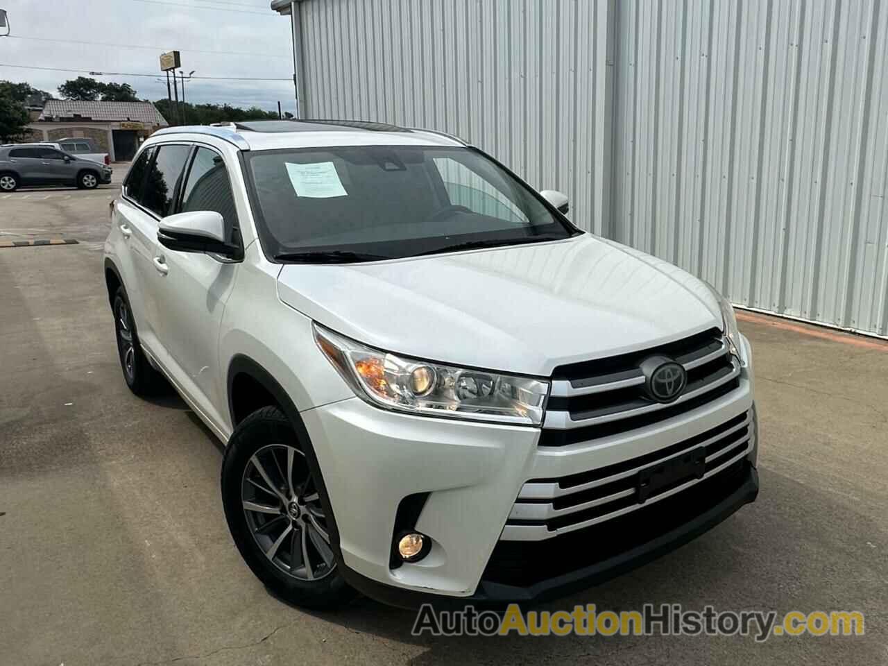 TOYOTA HIGHLANDER SE, 5TDKZRFH5JS279668