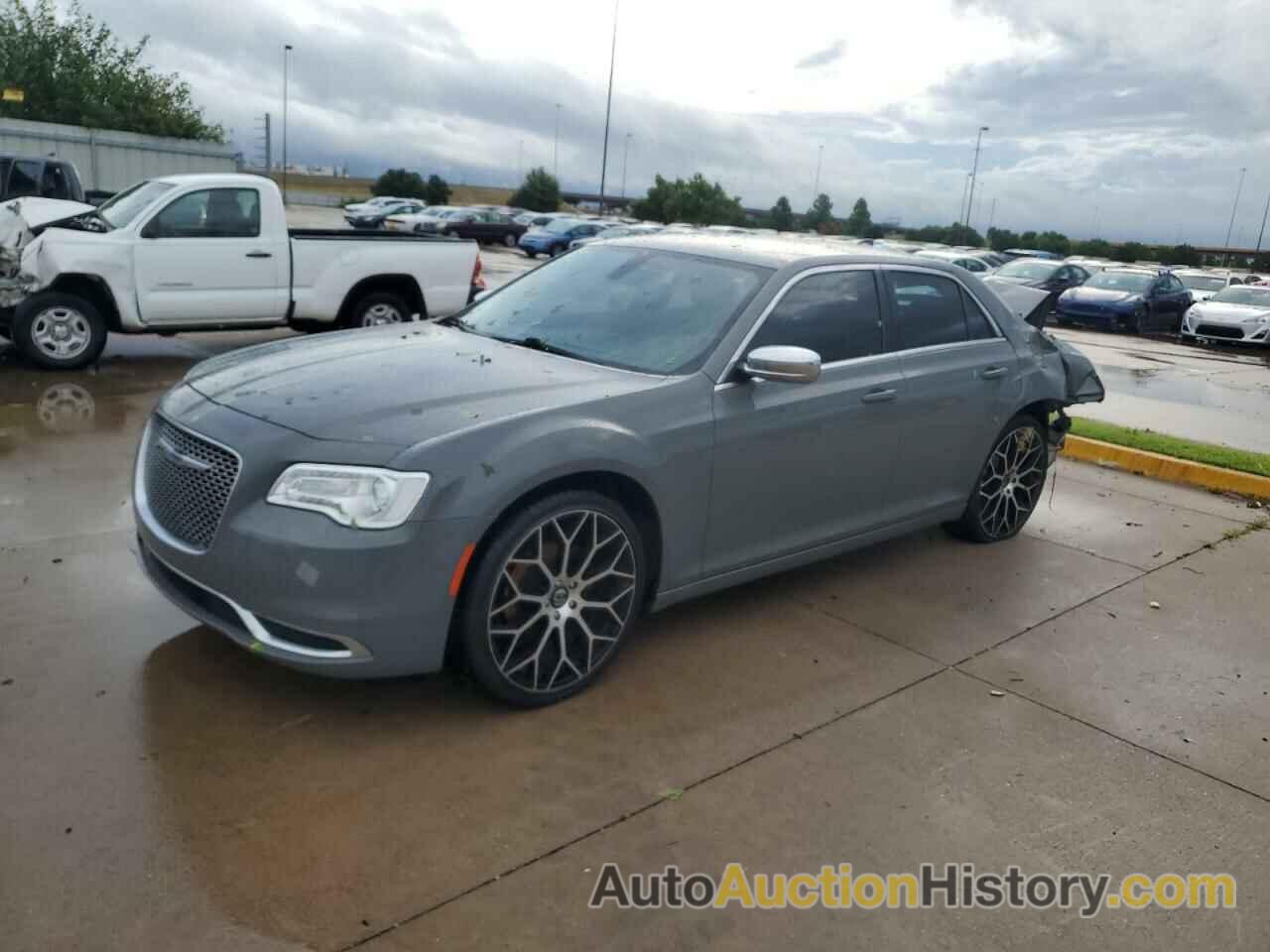 2019 CHRYSLER 300 TOURING, 2C3CCAAGXKH615843