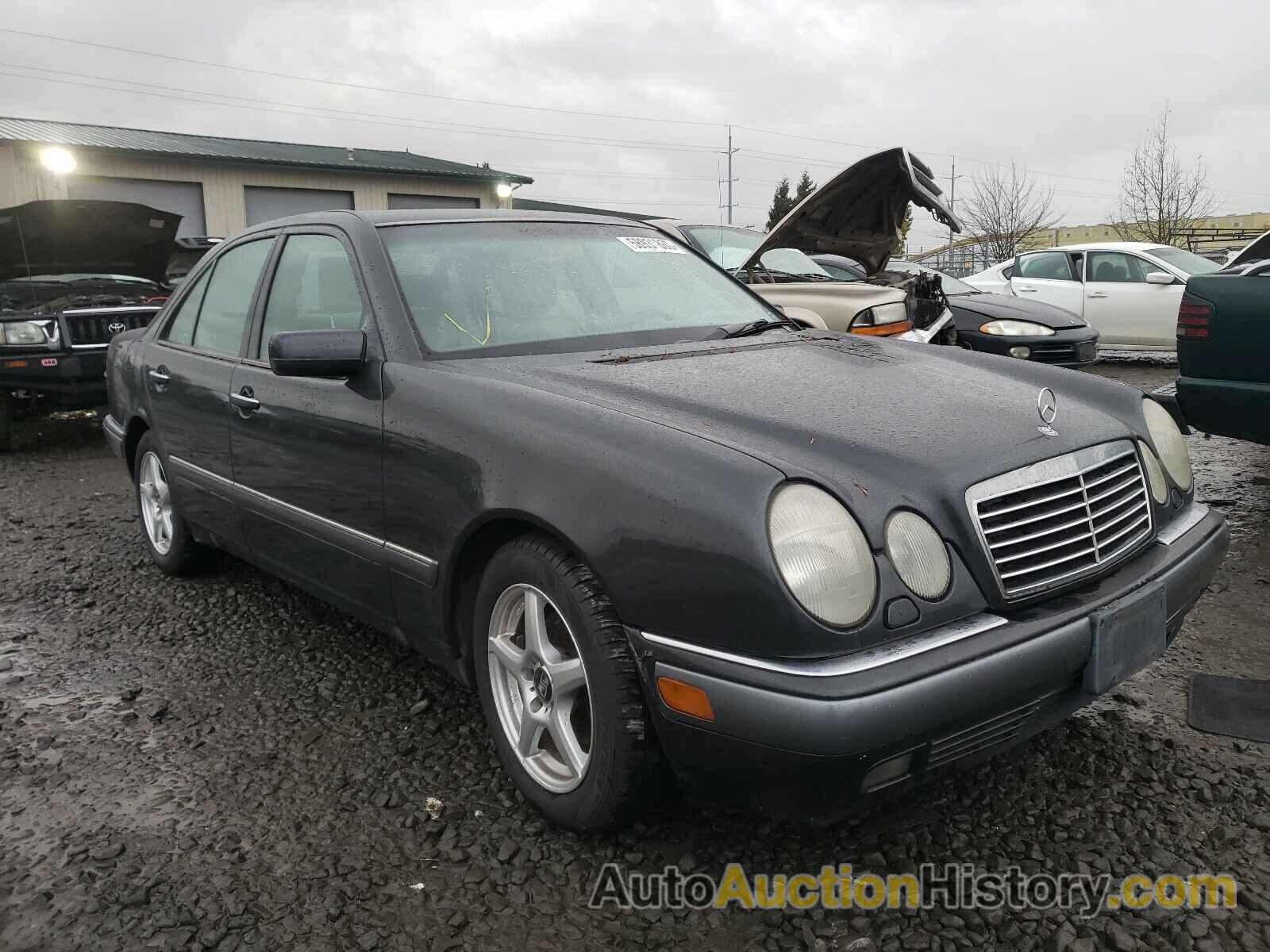 1996 MERCEDES-BENZ E CLASS 300D, WDBJF20F6TJ020320