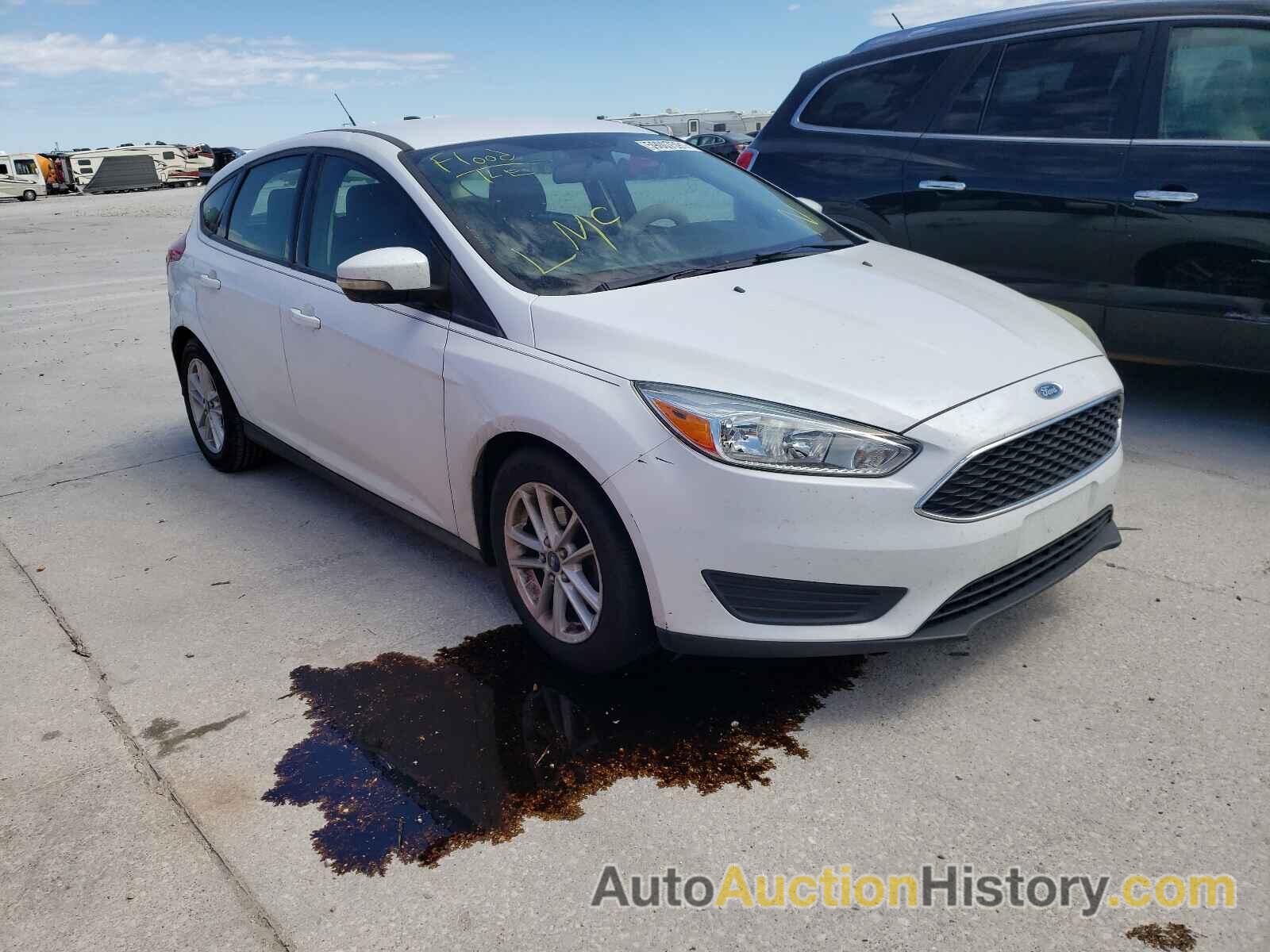 2015 FORD FOCUS SE, 1FADP3K26FL233004