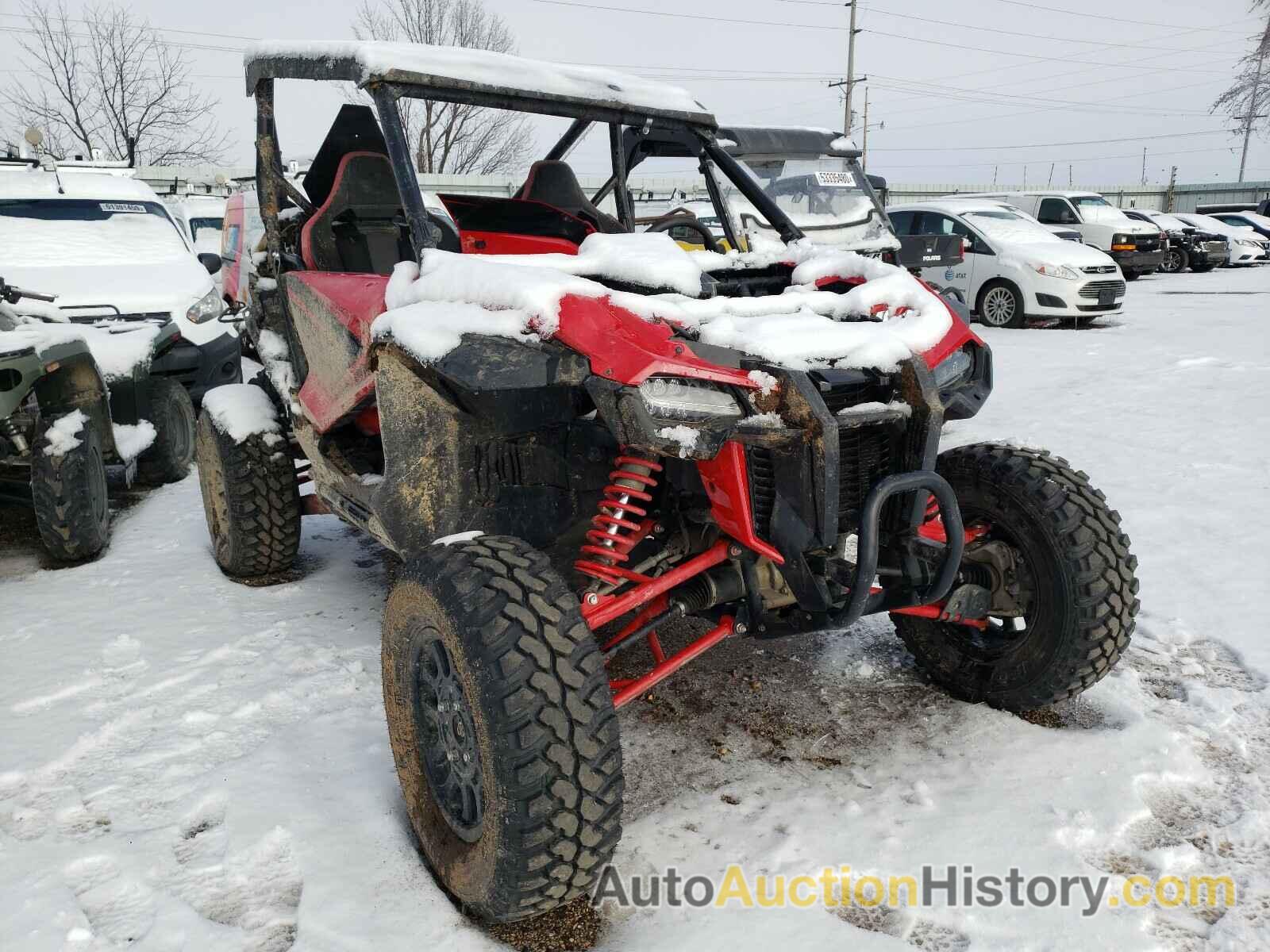 2019 HONDA SXS1000 S2R, 1HFVE054XK4002908