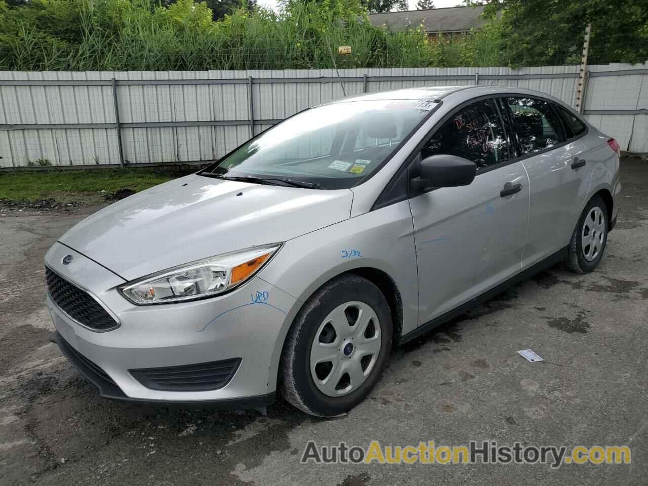 2015 FORD FOCUS S, 1FADP3E23FL338207