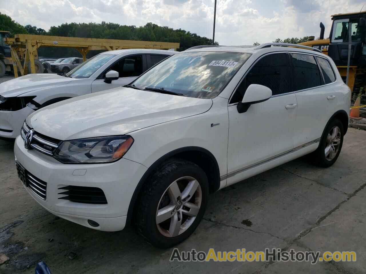 2011 VOLKSWAGEN TOUAREG HYBRID, WVGFG9BP6BD003142