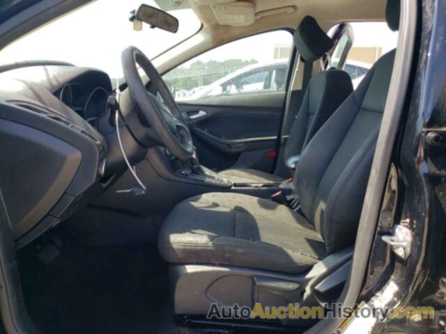 FORD FOCUS SE, 1FADP3F21HL276145