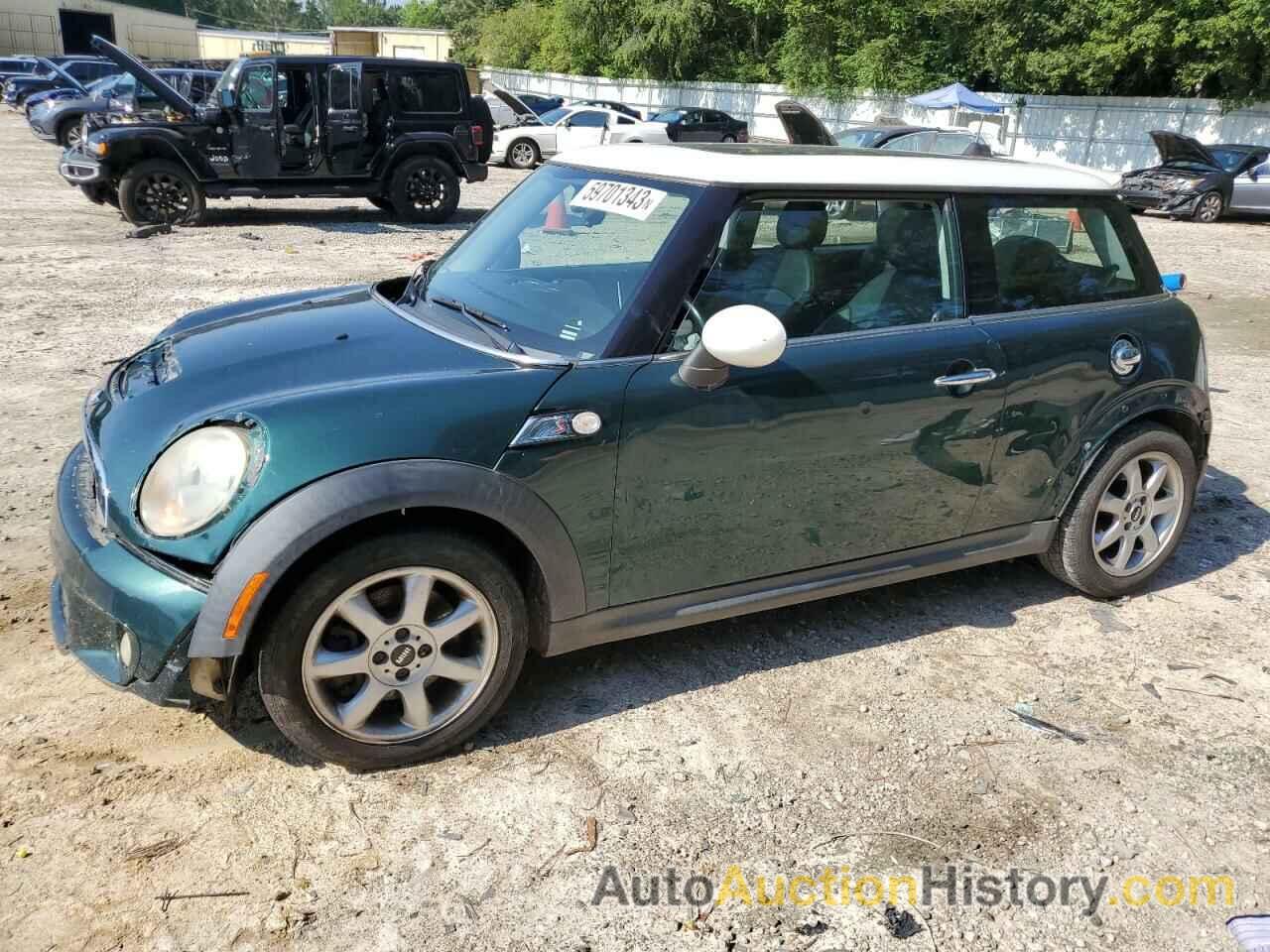 2007 MINI COOPER S, WMWMF73517TL91732